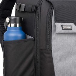 Think Tank Mochila Mirrorless Mover Gris | Mochila ligera para cámaras sin espejo y accesorios esenciales en salidas diarias