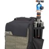 Think Tank Mochila Mirrorless Mover Verde | Mochila compacta para cámaras sin espejo con múltiples ópticas y tablet