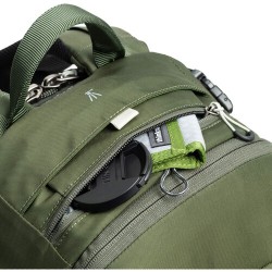 Think Tank Mochila BackLight 18L Verde | Mochila compacta para fotógrafos de aventura con acceso trasero seguro