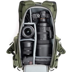Think Tank Mochila BackLight Sprint Verde | Mochila fotográfica ligera con acceso trasero para fotógrafos activos