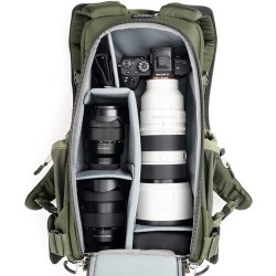 Think Tank Mochila BackLight Sprint Verde | Mochila fotográfica ligera con acceso trasero para fotógrafos activos