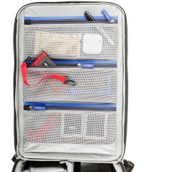 Think Tank Mochila Airport Accelerator | Mochila de gran capacidad para equipos fotográficos profesionales y compatible con equi