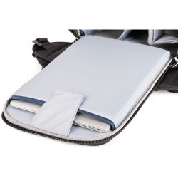 Think Tank Mochila Urban Access 13 Negra | Mochila urbana con acceso lateral y trasero para cámaras mirrorless o DSLR compactas