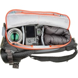 Think Tank Mochila MindShift PhotoCross 13 Gris | Mochila fotográfica compacta y resistente para aventuras al aire libre
