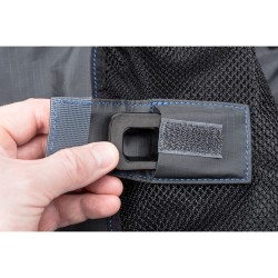 Think Tank Funda Impermeable Hydrophobia D70-200 V3 | Protección profesional contra lluvia intensa para cámaras DSLR con objetiv