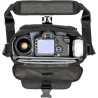 Think Tank Bolsa de Hombro Vision 10 Grafito | Bolsa elegante para cámara DSLR/Mirrorless con objetivo y accesorios