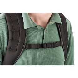 Think Tank Mochila con Ruedas Airport Helopak DJI | Mochila convertible en trolley para drones DJI y equipo fotográfico