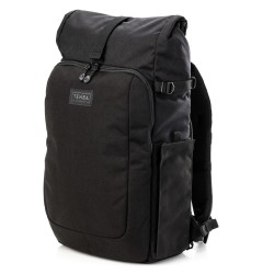 Tenba Mochila Fulton V2 16L Negra | Mochila fotográfica compacta y segura para cámaras DSLR y mirrorless