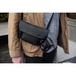Peak Design The Field Pouch V2 Negro Estuche | Estuche versátil y plegable para accesorios o uso como riñonera