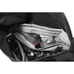 Peak Design The Field Pouch V2 Negro Estuche | Estuche versátil y plegable para accesorios o uso como riñonera