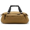 Peak Design Travel Duffel 35L Coyote Bolso de Hombro | Bolso de viaje amplio, resistente y versátil para fotógrafos y aventurero